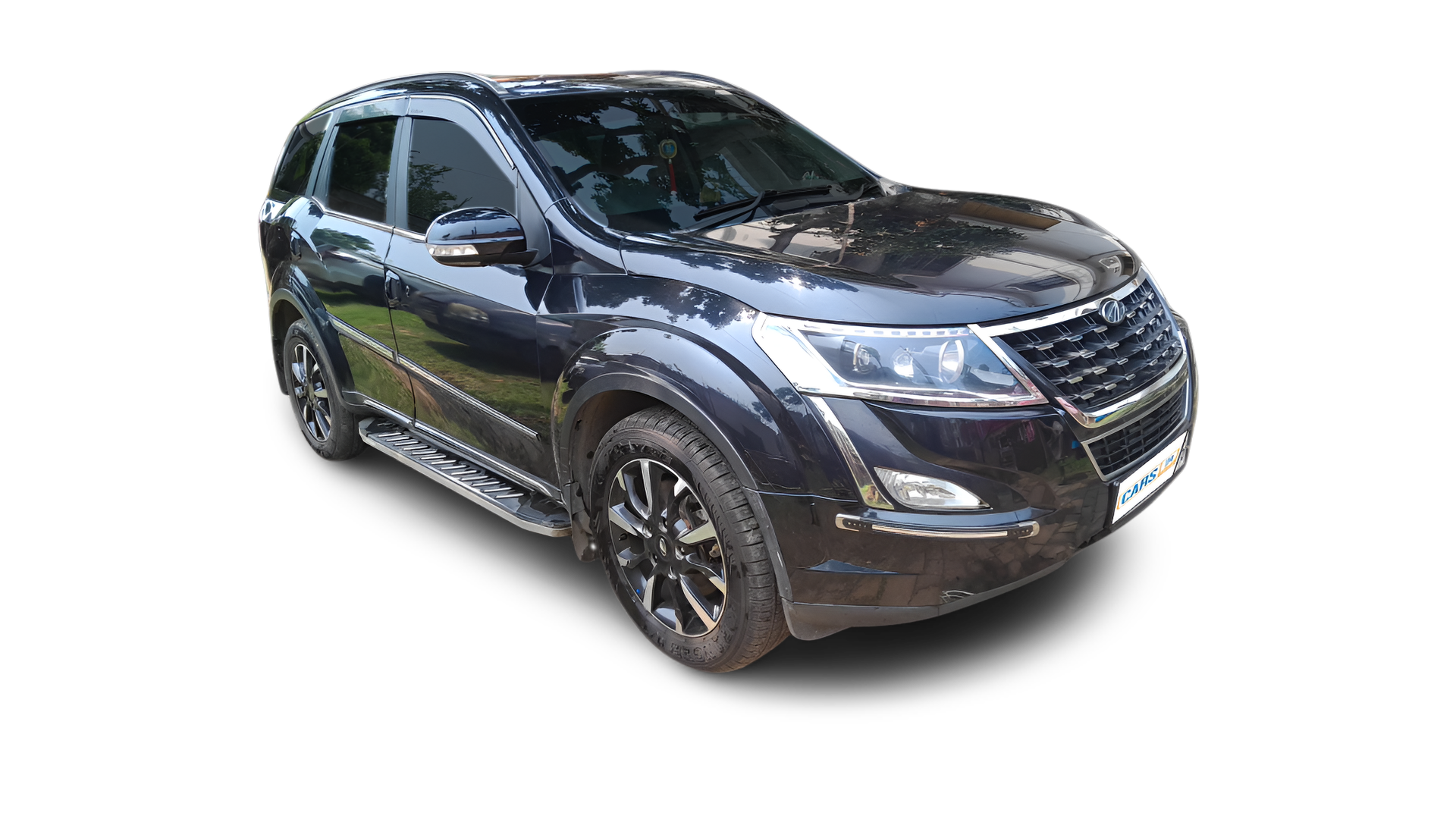 Mahindra XUV500-img